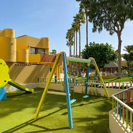 公寓 大西洋花园海滩伴侣公寓 *